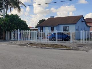 Foreclosed Home - 1101 NW 25TH ST, 33127
