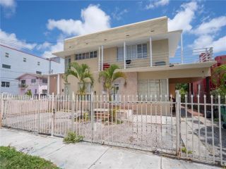 Foreclosed Home - 843 NW 3RD ST, 33128