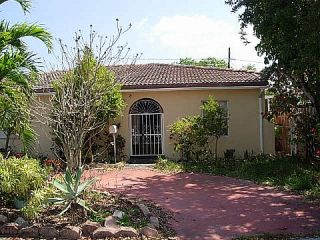 Foreclosed Home - 4790 SW 2ND TER, 33134