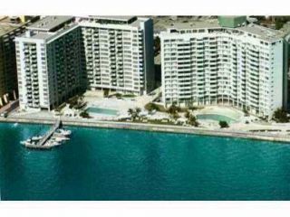 Foreclosed Home - 1000 WEST AVE APT 203, 33139