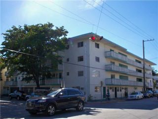 Foreclosed Home - 900 6th St Apt 16, 33139