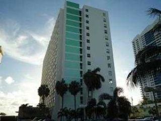 Foreclosed Home - 1250 West Ave Apt 2w, 33139