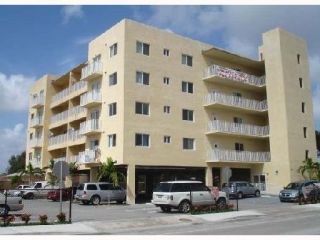 Foreclosed Home - 2401 NW 23RD ST APT 506, 33142