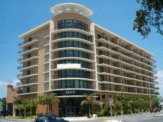 Foreclosed Home - 1690 SW 27TH AVE APT 305, 33145