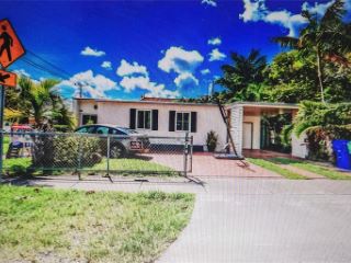 Foreclosed Home - 3101 SW 18TH ST, 33145