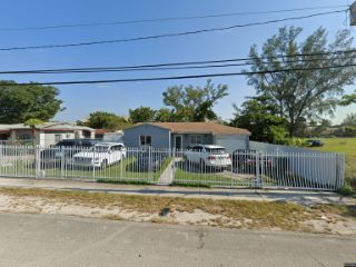 Foreclosed Home - 7939 NW 21ST AVE, 33147