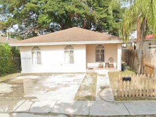 Foreclosed Home - 1711 NW 65TH ST, 33147
