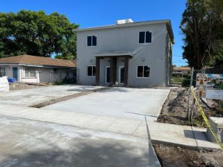Foreclosed Home - 2282 NW 82ND ST, 33147