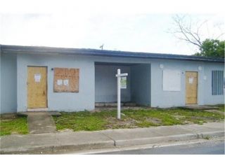 Foreclosed Home - 8040 NW 12TH AVE # 80428042, 33150
