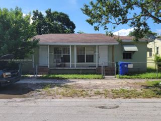 Foreclosed Home - 20 NW 68TH TER, 33150