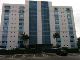 Foreclosed Home - 10300 W Bay Harbor Dr Apt 3c, 33154