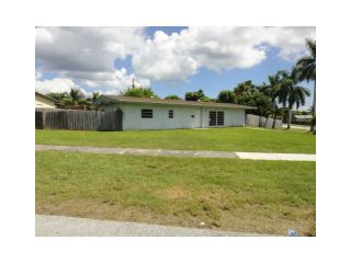 Foreclosed Home - 18321 Sw 95th Ct, 33157