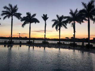 Foreclosed Home - 19529 SW 80TH CT, 33157
