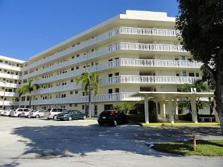 Foreclosed Home - 2905 POINT EAST DR APT L308, 33160