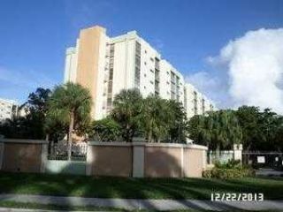 Foreclosed Home - 16919 N Bay Rd Apt 418, 33160