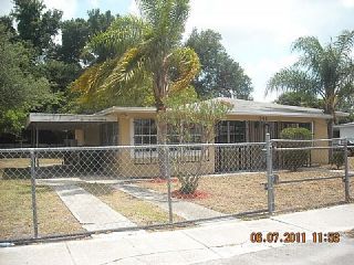 Foreclosed Home - 741 NE 137TH ST, 33161