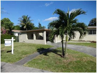 Foreclosed Home - 85 NE 133RD ST, 33161