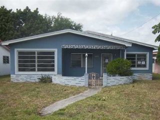Foreclosed Home - 15460 NE 13TH AVE, 33162