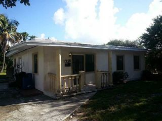 Foreclosed Home - 1725 Ne 157th Ter, 33162