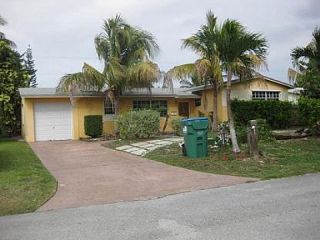 Foreclosed Home - 8761 SW 53RD ST, 33165