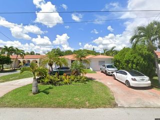 Foreclosed Home - 3060 SW 114TH AVE, 33165