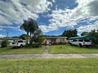 Foreclosed Home - 11420 SW 55TH ST, 33165