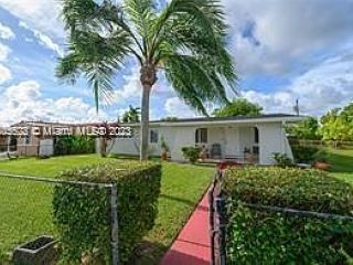 Foreclosed Home - 10020 SW 53RD ST, 33165