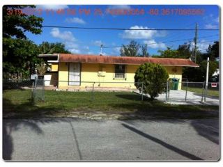 Foreclosed Home - 1525 NW 111TH ST, 33167