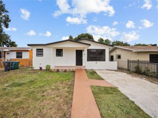 Foreclosed Home - 2540 NW 120TH ST, 33167