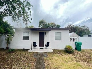 Foreclosed Home - 12830 NW 18TH CT, 33167