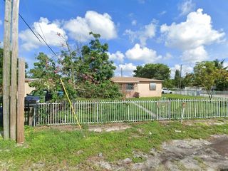 Foreclosed Home - 1735 NW 126TH ST, 33167