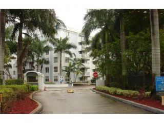 Foreclosed Home - 486 NW 165TH STREET RD APT B304, 33169