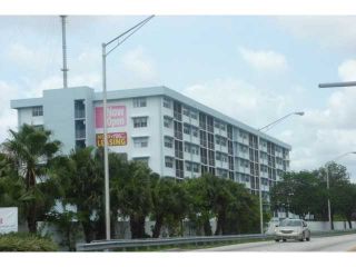 Foreclosed Home - 700 NW 214TH ST APT 222, 33169