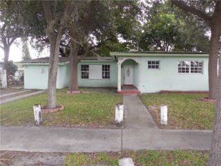 Foreclosed Home - 131 Nw 189th Ter, 33169