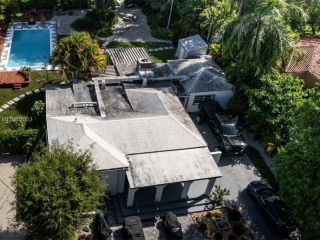 Foreclosed Home - 286 N BISCAYNE RIVER DR, 33169