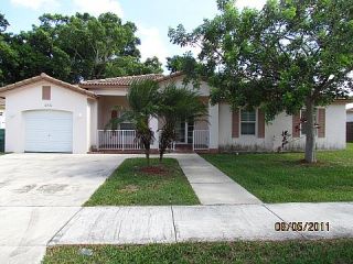 Foreclosed Home - 12370 SW 220TH ST, 33170