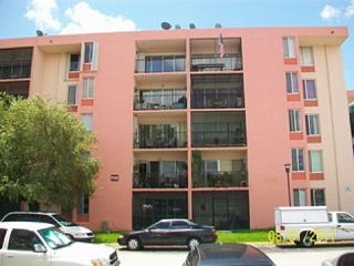 Foreclosed Home - 9140 FONTAINEBLEAU BLVD APT 506, 33172