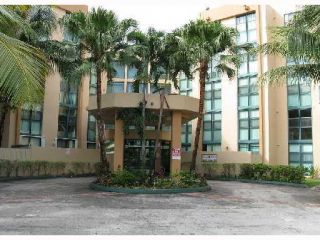 Foreclosed Home - 2075 SW 122ND AVE APT 220, 33175