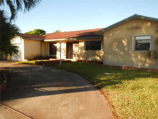Foreclosed Home - 4650 SW 133RD AVE, 33175