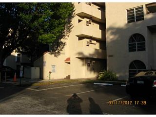 Foreclosed Home - 10661 SW 108TH AVE APT 4E, 33176