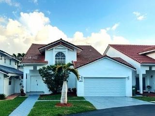 Foreclosed Home - 10822 SW 89TH TER, 33176