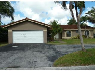 Foreclosed Home - 15720 SW 139TH AVE, 33177