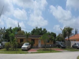 Foreclosed Home - 11800 SW 207TH ST, 33177