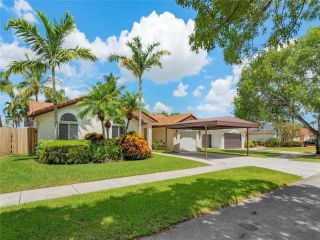 Foreclosed Home - 16520 SW 145TH CT, 33177