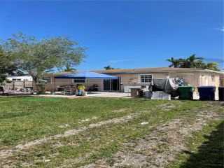 Foreclosed Home - 11841 SW 170TH ST, 33177