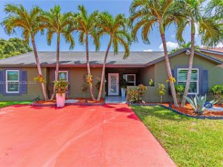 Foreclosed Home - 12622 SW 210TH TER, 33177