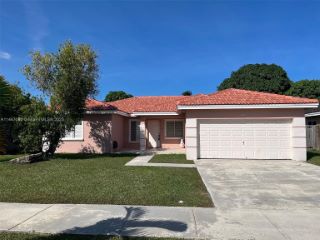Foreclosed Home - 12813 SW 209TH LN, 33177