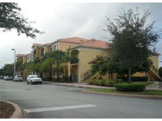 Foreclosed Home - 7300 NW 114TH AVE APT 203, 33178