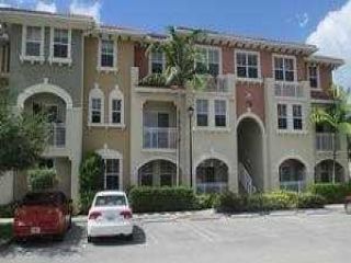 Foreclosed Home - 10850 Nw 89th Ter Unit 2085, 33178