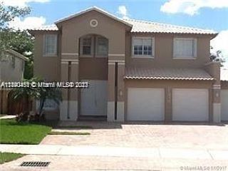 Foreclosed Home - 11390 NW 61ST ST, 33178